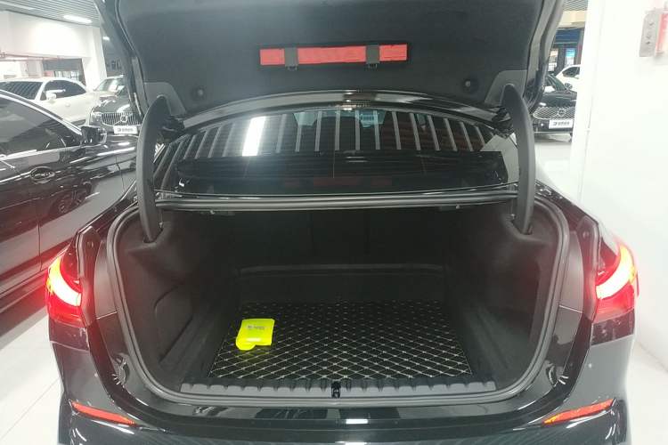 Used BMW 2 Series 2023 Facelifted 225i Four-Door Coupe M Sport Night Edition Package
