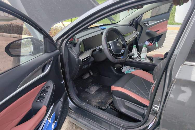 Used CHANGAN Eado 2023 Changan Edition PLUS Blue Whale NE 1.4T GDI DCT Prestige Version Driver Seat