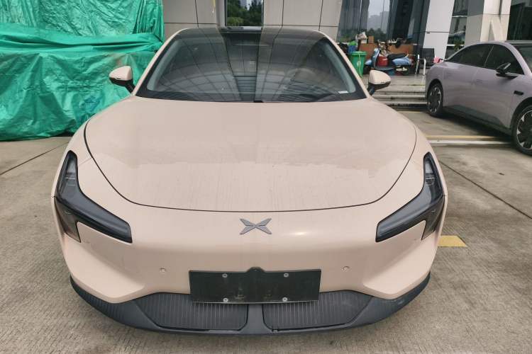 Used XPeng MONA M03 2024 620 with Ultra-Long Range
