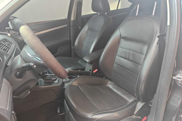 Used Volkswagen Lavida 2017 1.6L Automatic Comfort Edition