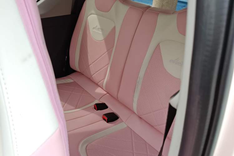 Used Wuling Hongguang MINIEV 2022 Macaron Premium Model – Lithium Iron Phosphate