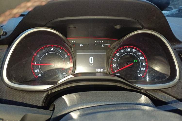 Used Chevrolet Monza 2019 RS 330T Automatic Comfort Edition China VI Standard Instrument Cluster