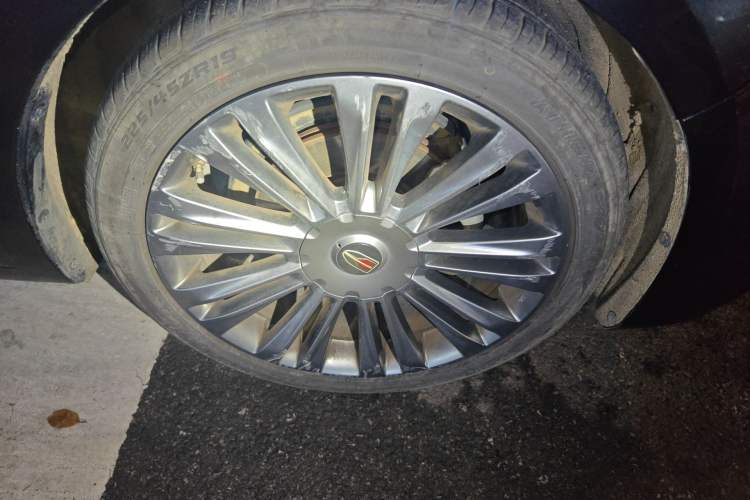 Used Hongqi H5 2019 30TD Smart Connect Enjoy Edition Right Front Wheel Hub