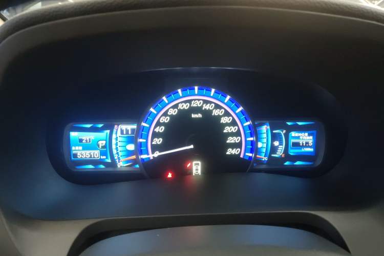 Used BYD S7 2016 2.0T Automatic Prestige Plus Instrument Cluster