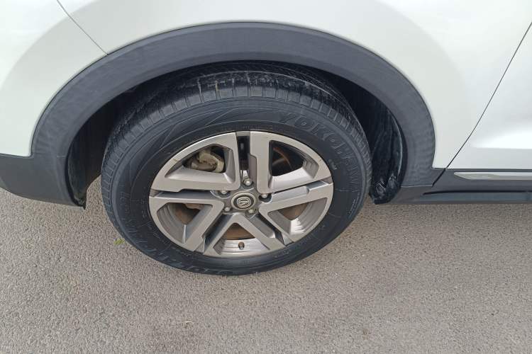 Used CHANGAN CS55 2017 1.5T Automatic Colorful Edition Left Front Wheel Hub