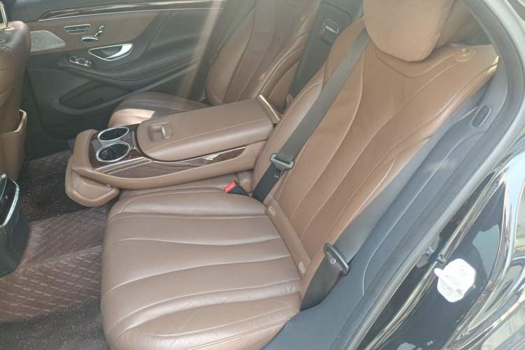 Used Mercedes-Benz S-Class 2017 S 320 L Business Model Left Rear Seat