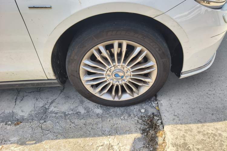 Used Denza 2017 Honor Edition
