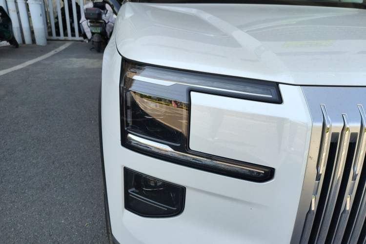 Used Zeekr 9X 2025 Hyper Edition Right Front Headlight