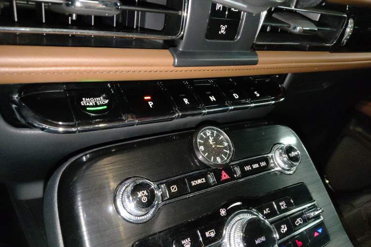 Used Lincoln Nautilus 2021 2.0T Four-Wheel Drive Luxury Edition