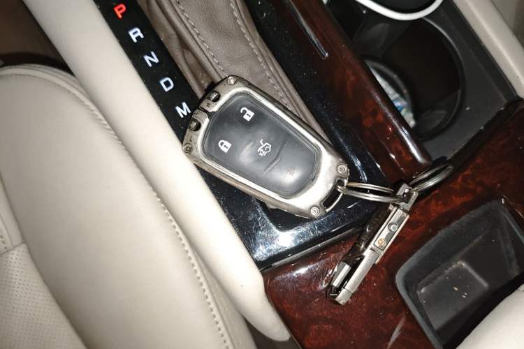 Used Cadillac XTS 2015 28T Comfort Model
