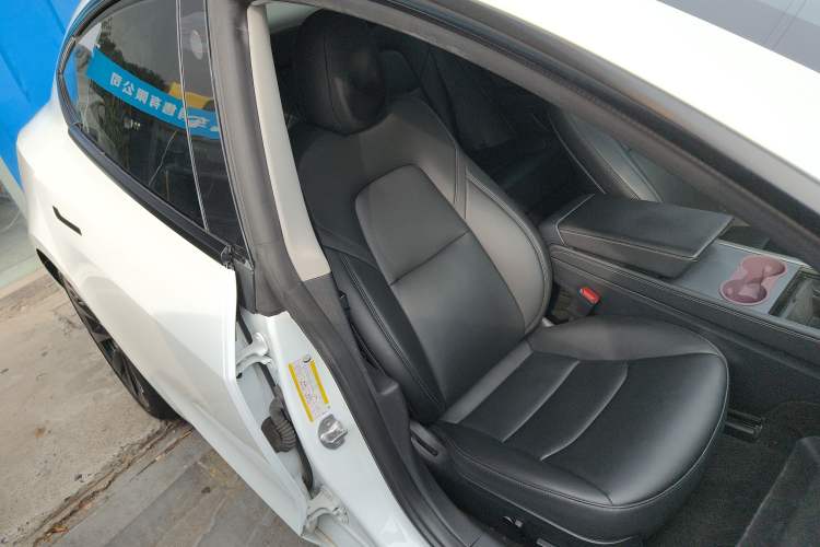 Used Tesla Model 3 2021 Standard Range Rear-Drive Upgraded Version Right Front Seat