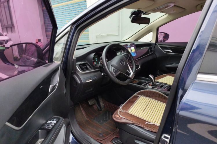 Used BYD Song MAX 2019 1.5T Automatic Smart Connect Ruiyi Sunroof Model 7 Seats China VI Standard
