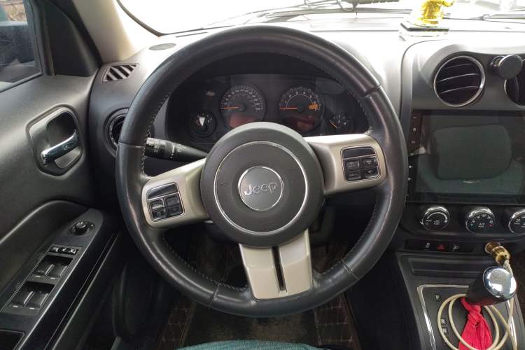 Used Jeep Patriot 2014 2.4L Sport Edition
