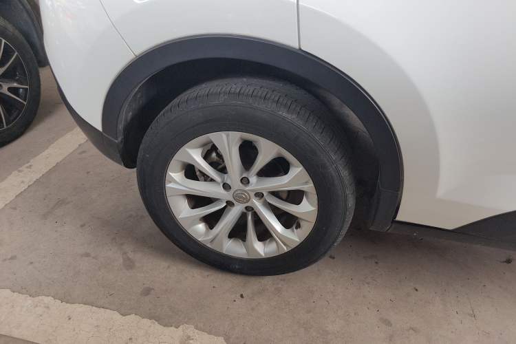 Used Brilliance V3 2015 1.5L Automatic Smart Version
