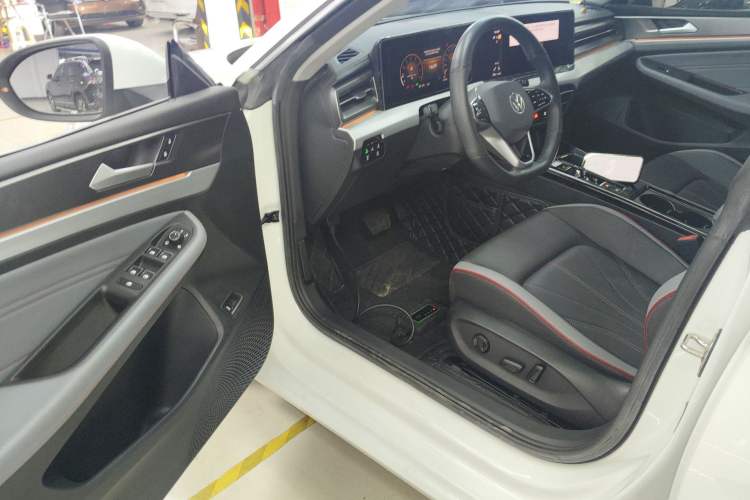 Used Volkswagen Lamando 2024 Lavida L 280TSI DSG Cool & Spicy Edition