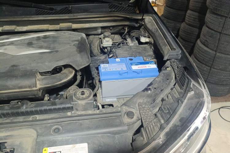 Used SAIC MAXUS D90 2017 2.0T Manual 4x4 Neptune Engine Bay Left