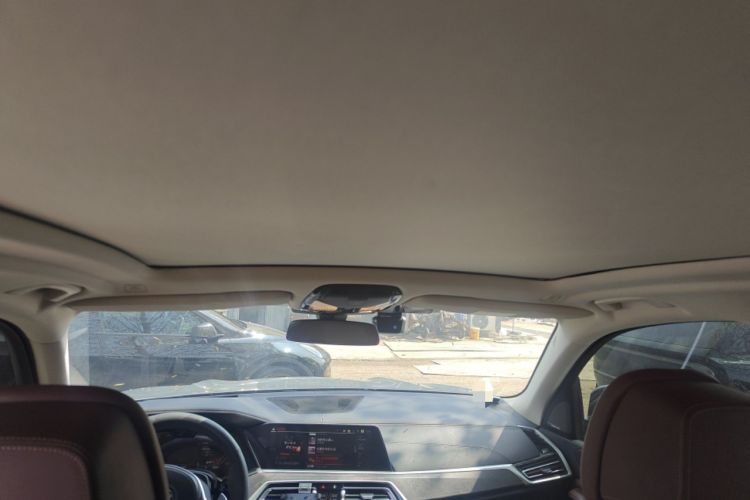 Used BMW X5 2021 xDrive40i Luxury Model with M Sport Package Headliner