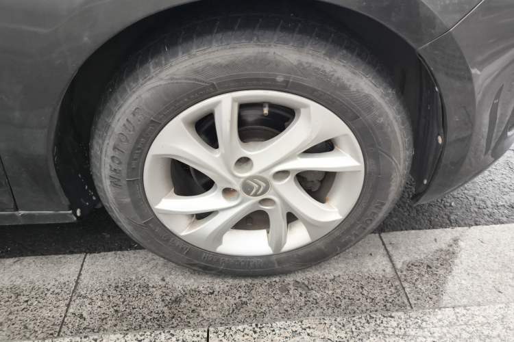 Used Citroen Elysee 2014 1.6L Manual Comfort Model
