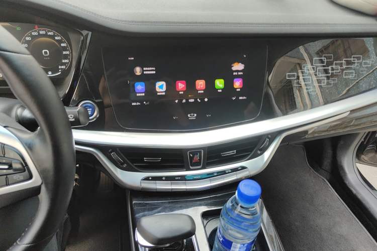 Used Geely Auto Emgrand GT New Energy 2018 1.5T PHEV Yaoyue Edition Audio And AC Panel