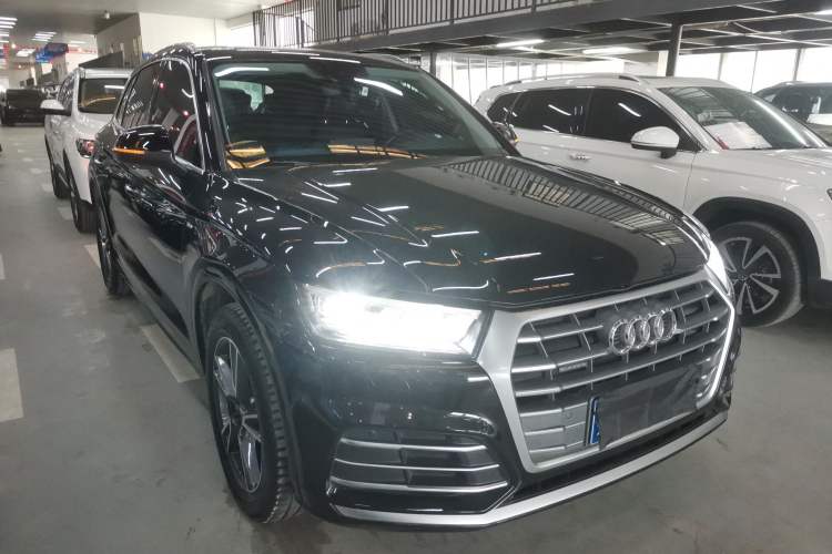 Used Audi Q5L 2020 Updated 40 TFSI Prestige Fashion Edition
