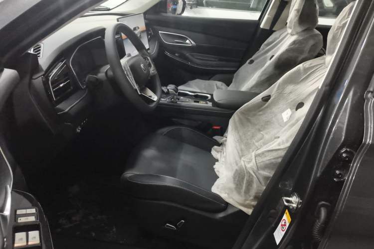 Used Changan CS75 2026 Model PRO 1.5T DCT Prestige 7-Seater