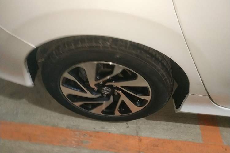 Used Honda Civic 2016 220TURBO CVT Luxury Edition
