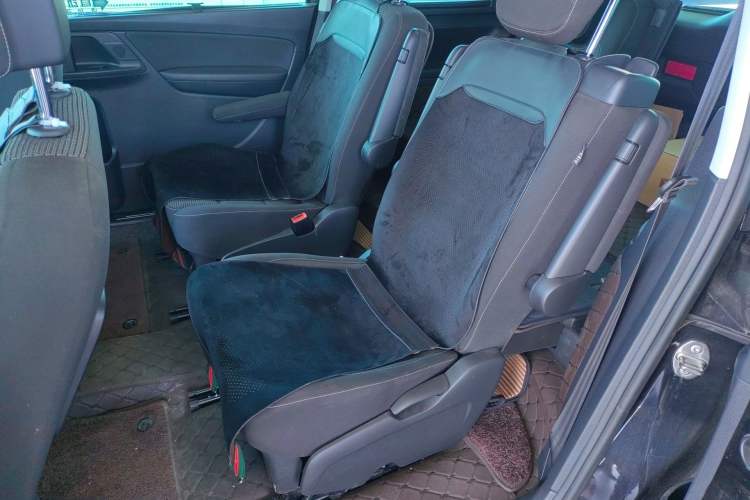 Used Volkswagen Sharan 2018 380TSI Comfort Edition 6-Seater Left Rear Seat