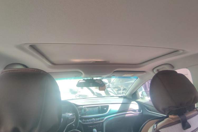 Used Buick GT 2018 18T Automatic Flagship Model Headliner