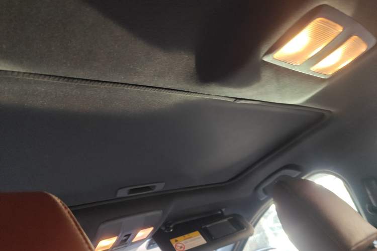 Used Mazda CX-4 2018 2.0L Automatic Two-Wheel Drive Blue Sky Premium Upgrade Version China VI Standard
