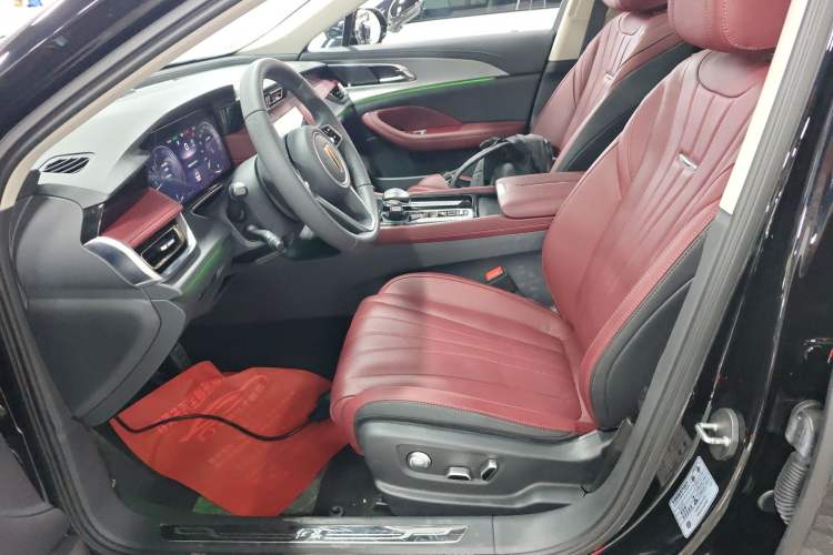 Used Hongqi H5 2024 2.0T Automatic Smart Connect Flagship Edition
