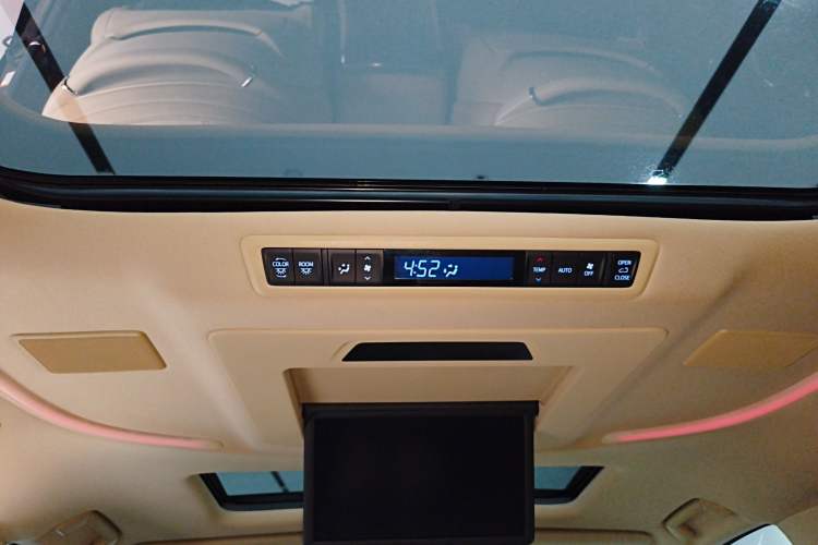 Used Toyota Alphard 2020 Dual-Engine 2.5L Prestige Edition Headliner