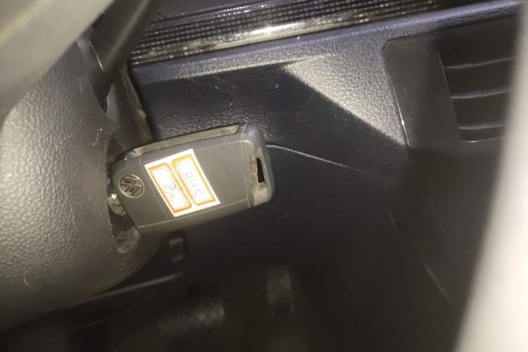 Used Volkswagen Lavida 2025 New Sharp 1.5L Outstanding New Edition Vehicle Key