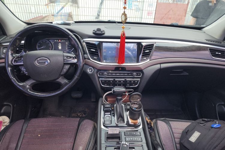 Used GAC Trumpchi GS8 2017 320T Two-Wheel Drive Luxury Smart Connectivity Version (7 Seats)