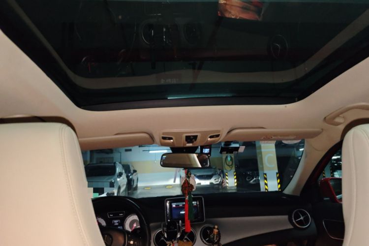 Used Mercedes-Benz GLA 2015 GLA 200 Fashion Model
