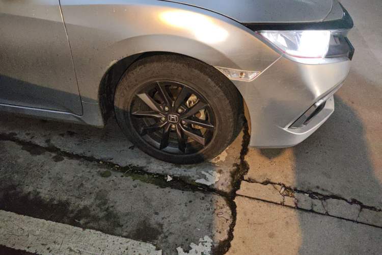 Used Honda Civic 2019 220TURBO CVT Dynamic Edition China VI Right Front Wheel Hub