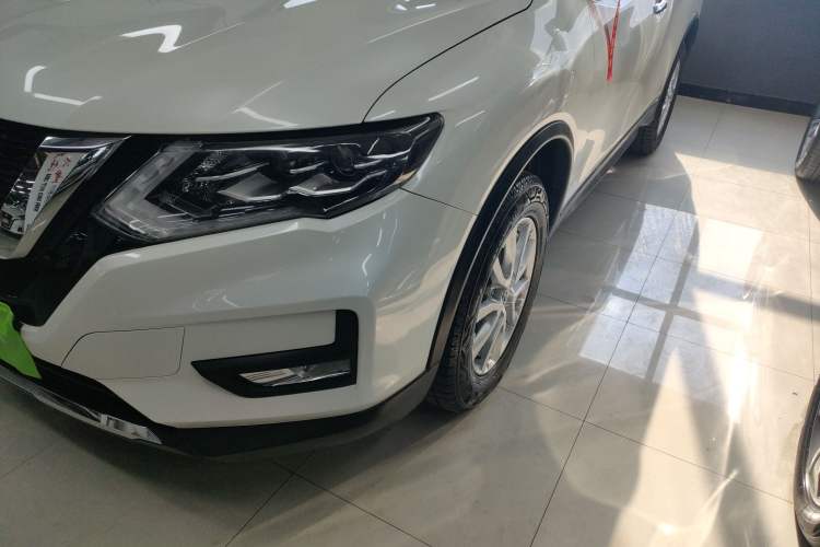 Used Nissan X-Trail 2022 2.0L Two-Wheel Drive Smart Connect Premium Edition