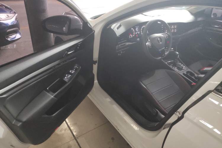 Used Volkswagen Bora 2021 280TSI DSG Elite Smart Connectivity Version Driver Seat