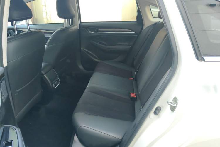 Used GAC Trumpchi GA6 2022 270T Automatic Elite Edition Left Rear Seat