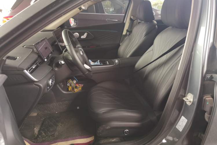 Used Chery Fengyun A8L 2025 1.5 TGDI 145 km Luxury Version