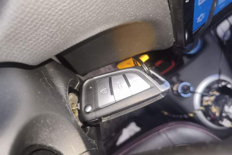 Used Suzuki Swift 2015 1.5L Manual Limited Edition Vehicle Key