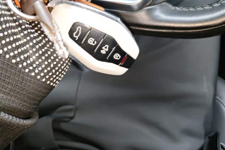 Used JETOUR X90 2021 1.6T DCT Shadow Edition 7-Seater