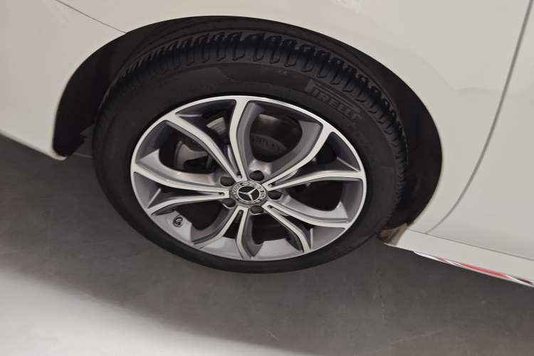 Used Mercedes-Benz E-Class 2022 Second Facelift E 300 L Sport Luxury Edition
