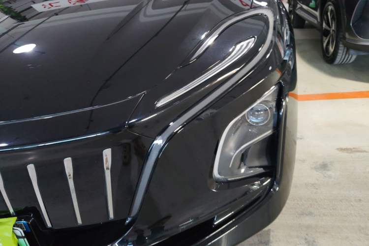 Used Hongqi E-QM5 2024 610 km PLUS