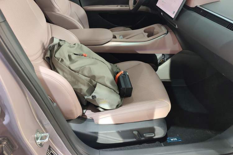 Used XPeng MONA M03 2025 600 with Ultra-Long Range Max
