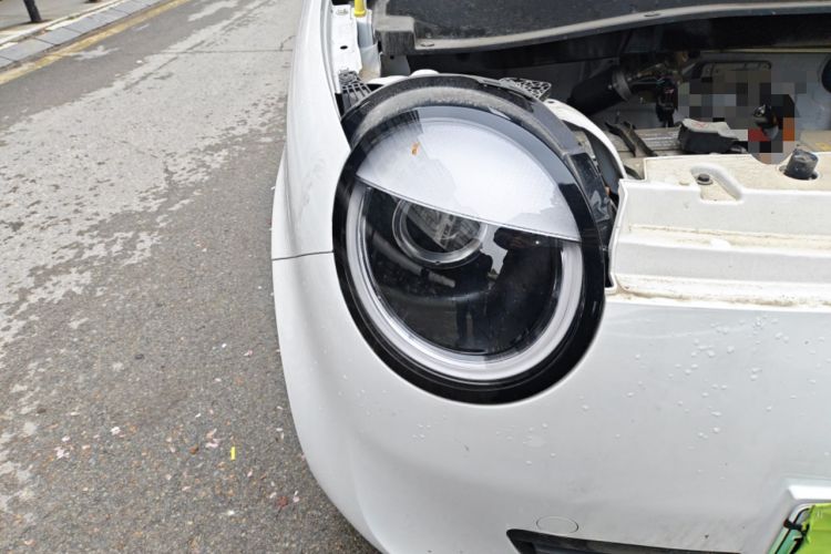 Used CHANGAN NEVO Lumin 2022 155 km – Refreshingly Sweet Edition Right Front Headlight