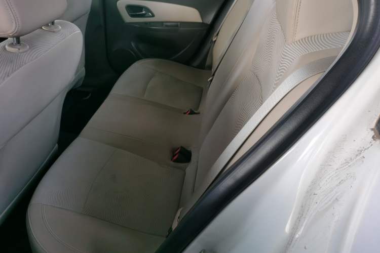 Used Chevrolet Cruze 2015 1.5L Classic SE AT Left Rear Seat