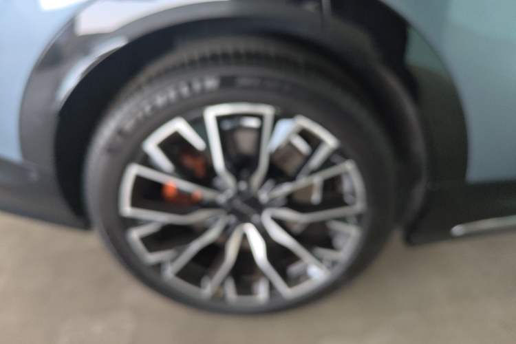 Used Zeekr 7X 2025 75 kWh Rear-Wheel Drive Intelligent Driving Version
