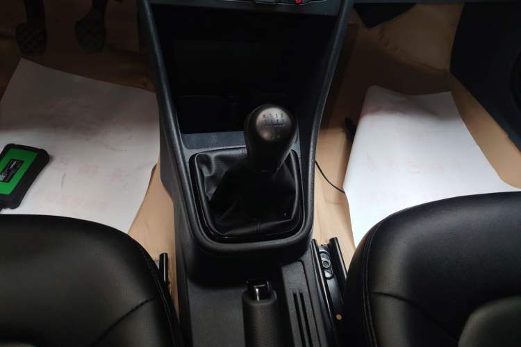 Used Volkswagen Santana 2015 1.4L Manual Fashion Edition