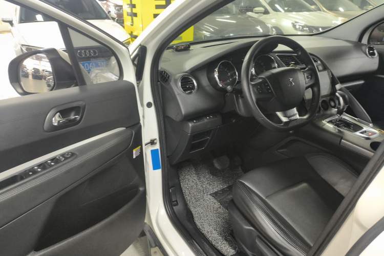 Used Peugeot 3008 2018 2.0L Automatic Classic Edition