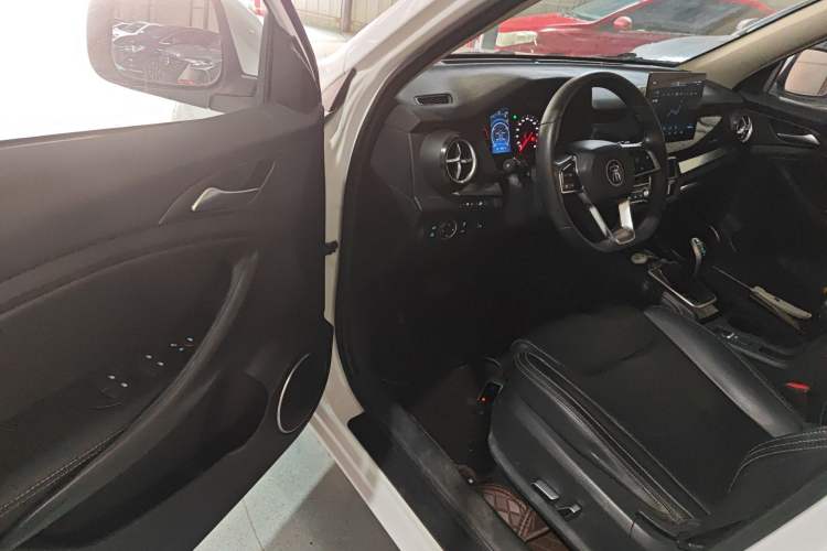 Used BYD Song 2020 Classic Edition 1.5T Automatic Elite Model Driver Seat